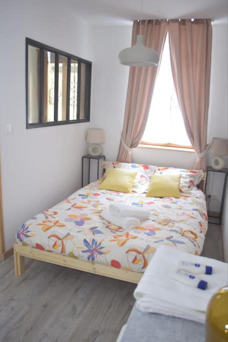 Apartamento Chic Et Normand, Parking Facile, Wifi Hd Pont-Audemer Exterior foto