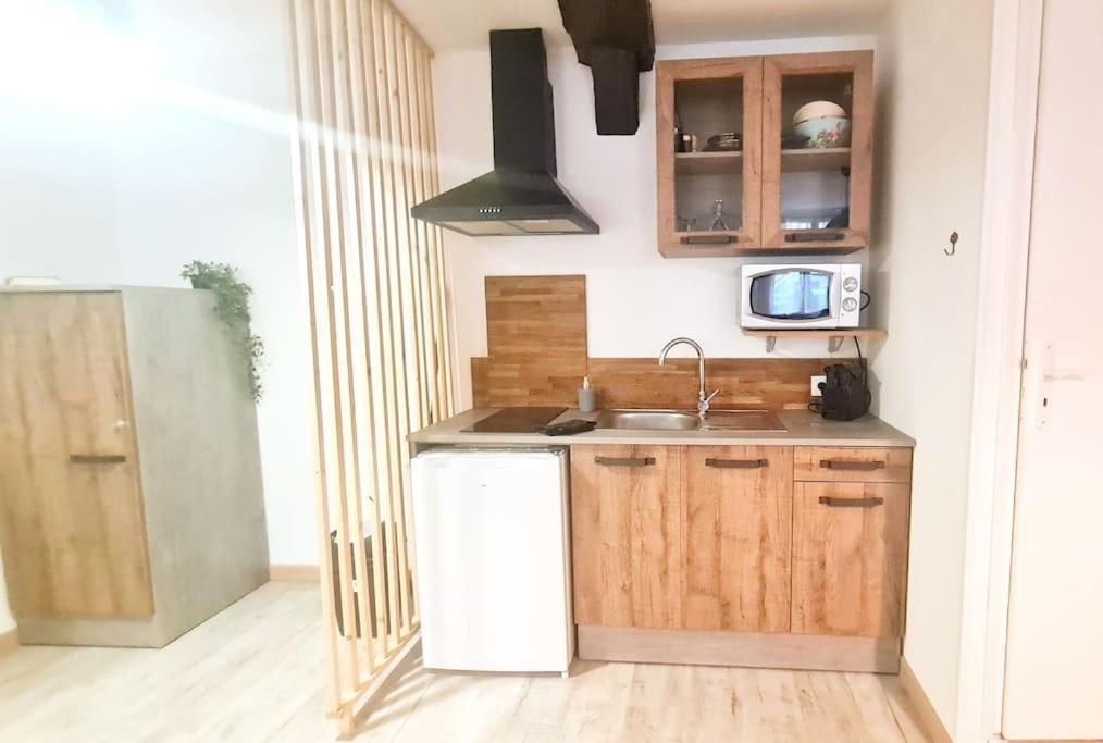 Apartamento Chic Et Normand, Parking Facile, Wifi Hd Pont-Audemer Exterior foto